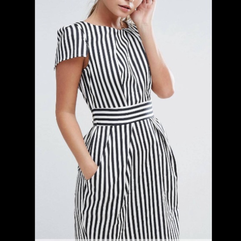 Stripe Print Short Sleeve Dress